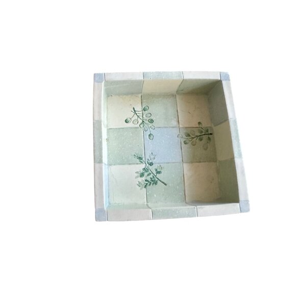Rainier Handmade Square Soap Dish With Botanical Design - Picture 1 of 5